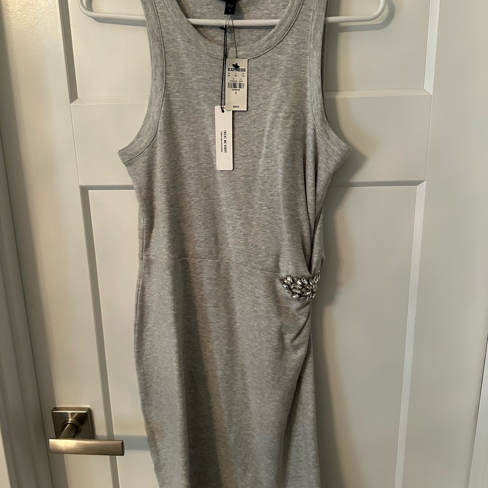 Elegant Gray Sleeveless Dress